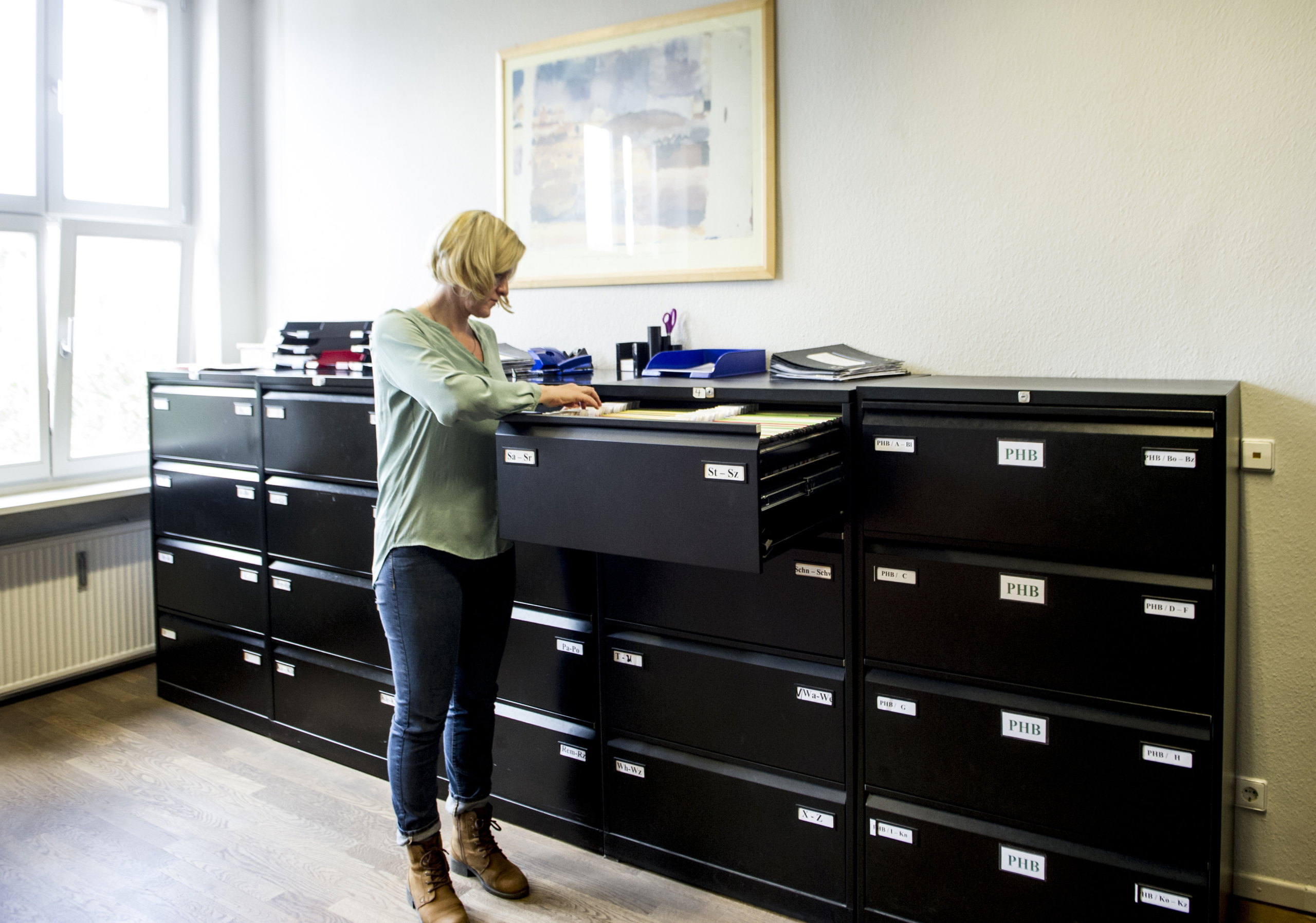 Foto einer Mitarbeiterin der Ausbildungsambulanz der PHB